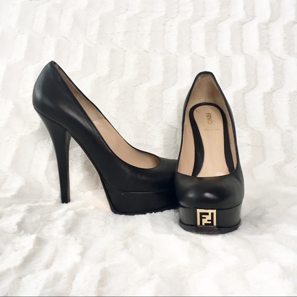 Fendi Decollete Nappa Pumps